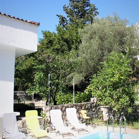 Holiday Home Ametist Kotor Luaran gambar