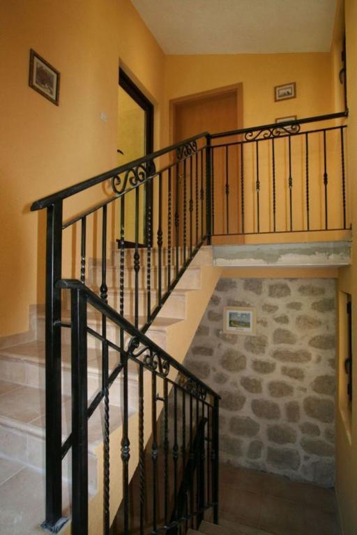 Holiday Home Ametist Kotor Bilik gambar