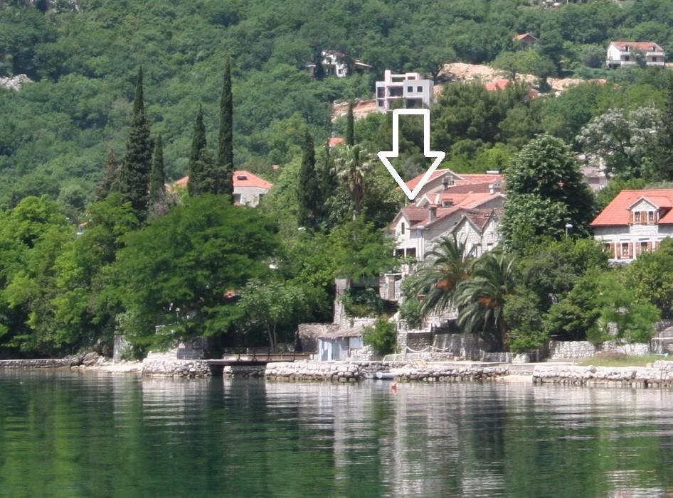 Holiday Home Ametist Kotor Luaran gambar